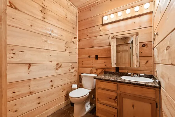 a view of a room with an empty room