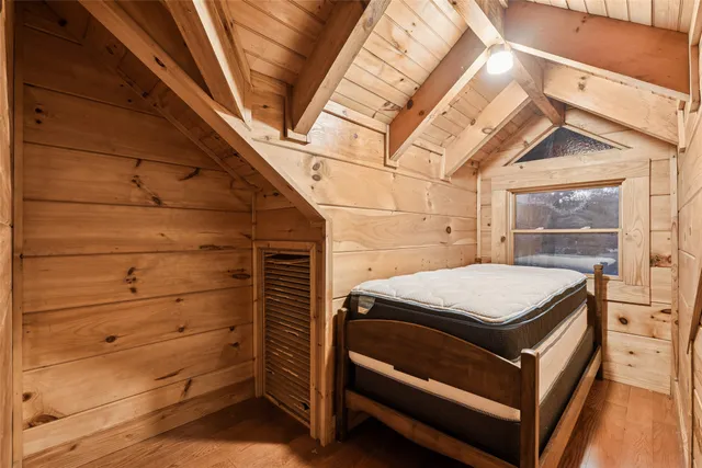 $855,000 | 384 Lonesome Dove Trail, Trinity, TX 75862