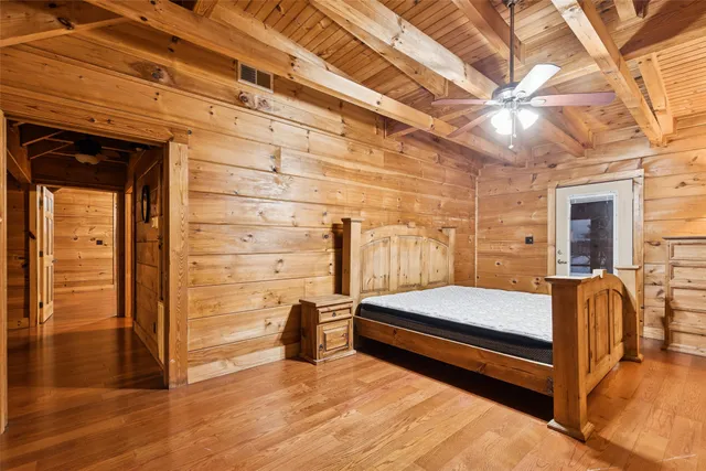 $855,000 | 384 Lonesome Dove Trail, Trinity, TX 75862