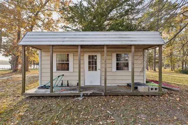 $855,000 | 384 Lonesome Dove Trail, Trinity, TX 75862