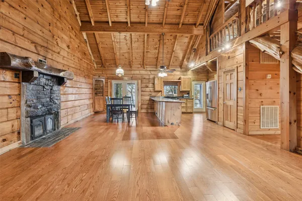 $852,000 | 384 Lonesome Dove Trail, Trinity, TX 75862