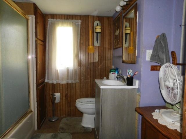 3976 Rotary Road Rockford, IL 61109 - Photo 12 of 34