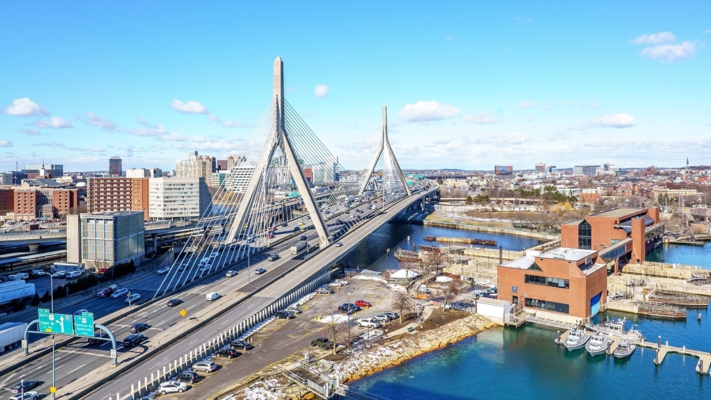 100 Lovejoy Wharf, Unit 4H Boston, MA 02114 - Photo 14 of 27