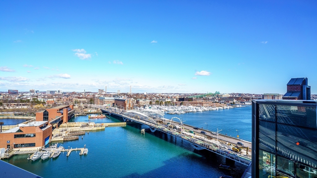 100 Lovejoy Wharf, Unit 4H Boston, MA 02114 - Photo 15 of 27