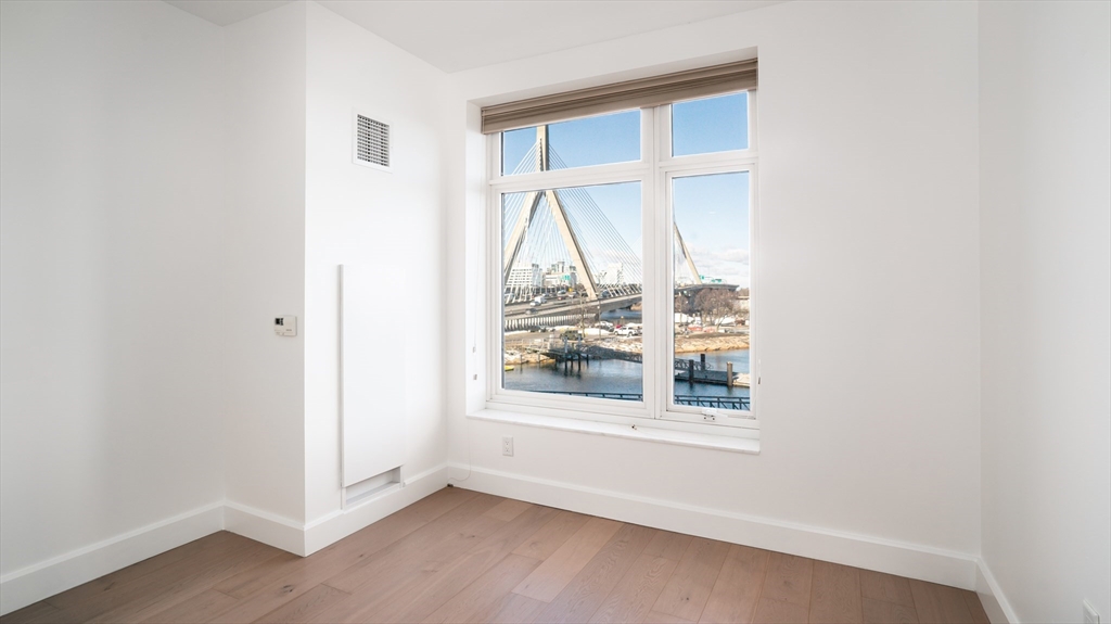 100 Lovejoy Wharf, Unit 4H Boston, MA 02114 - Photo 6 of 27