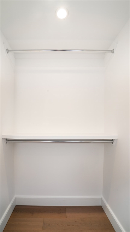 100 Lovejoy Wharf, Unit 4H Boston, MA 02114 - Photo 9 of 27