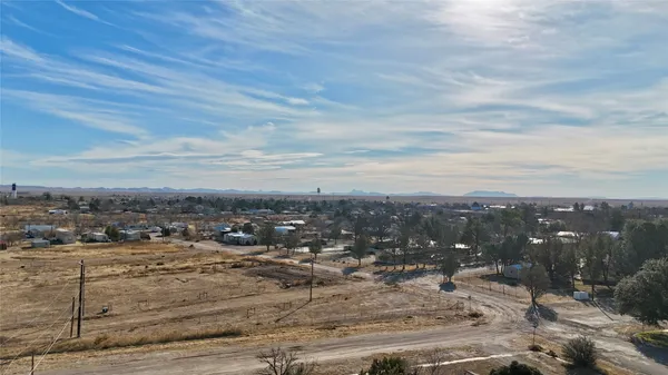 $70,000 | 610 West 4th Street, Marfa, TX 79843