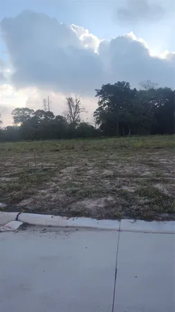 $160,000 | 15402 Cypress Point Lane, Santa Fe, TX 77517