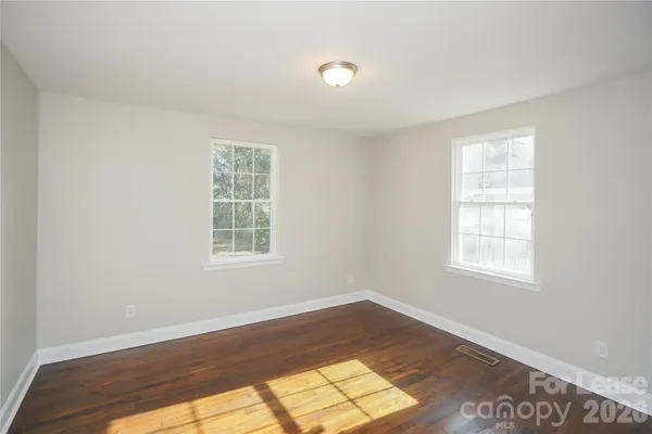 $1,800 | 2143 Camp Greene Street, Charlotte, NC 28208