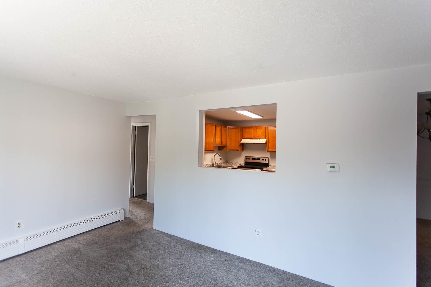 111 English Village Road, Unit 302 Manchester, NH 03102 - Photo 6 of 21 Gallery Image 6