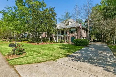 $1,299,000 | 480 Chase Court East, Mandeville, LA 70448