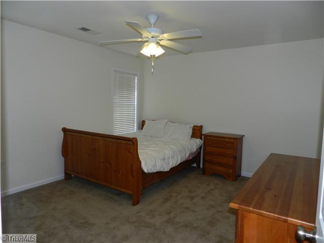 490 Ridgebrooke Drive High Point, NC 27265 - Photo 10 of 14 2nd Bedroom.