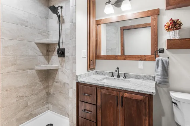 $450,000 | 3875 Conard Road, New Franken, WI 54229