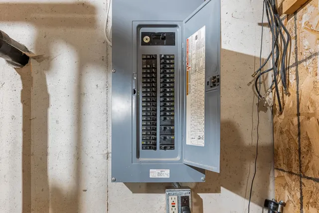 $450,000 | 3875 Conard Road, New Franken, WI 54229