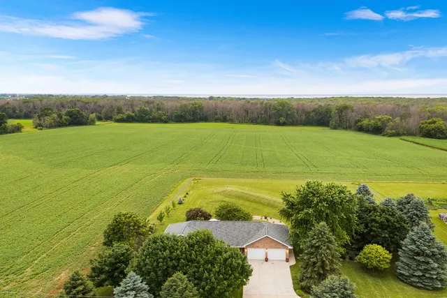 $450,000 | 3875 Conard Road, New Franken, WI 54229