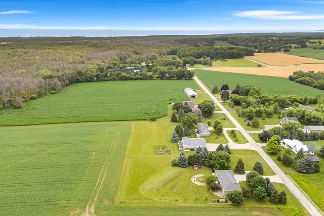 $450,000 | 3875 Conard Road, New Franken, WI 54229