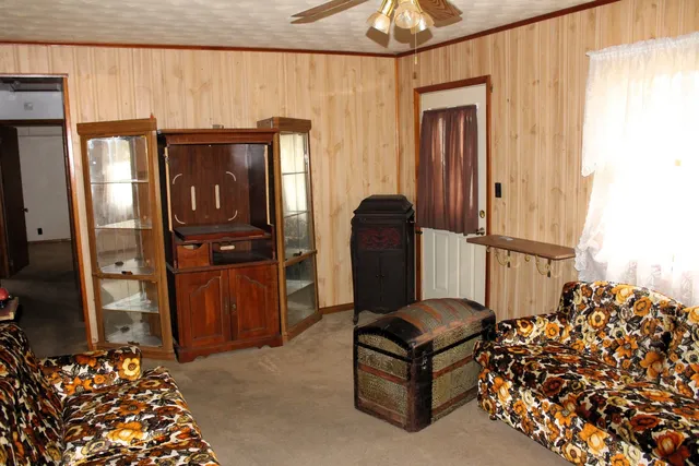 $325,000 | 17395 Swisher Hill Road, Dewitt, IL 61735