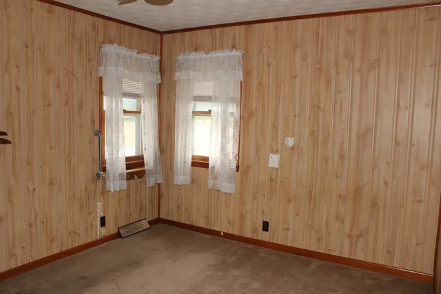 $325,000 | 17395 Swisher Hill Road, Dewitt, IL 61735