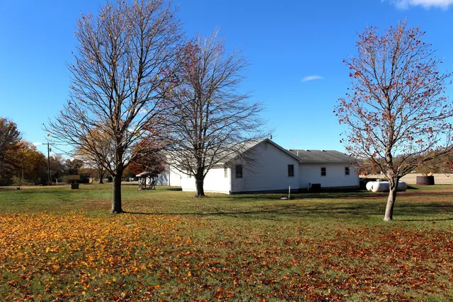 $325,000 | 17395 Swisher Hill Road, Dewitt, IL 61735