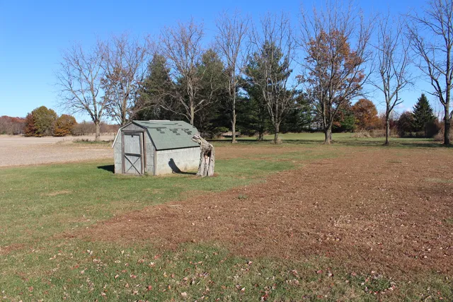 $325,000 | 17395 Swisher Hill Road, Dewitt, IL 61735