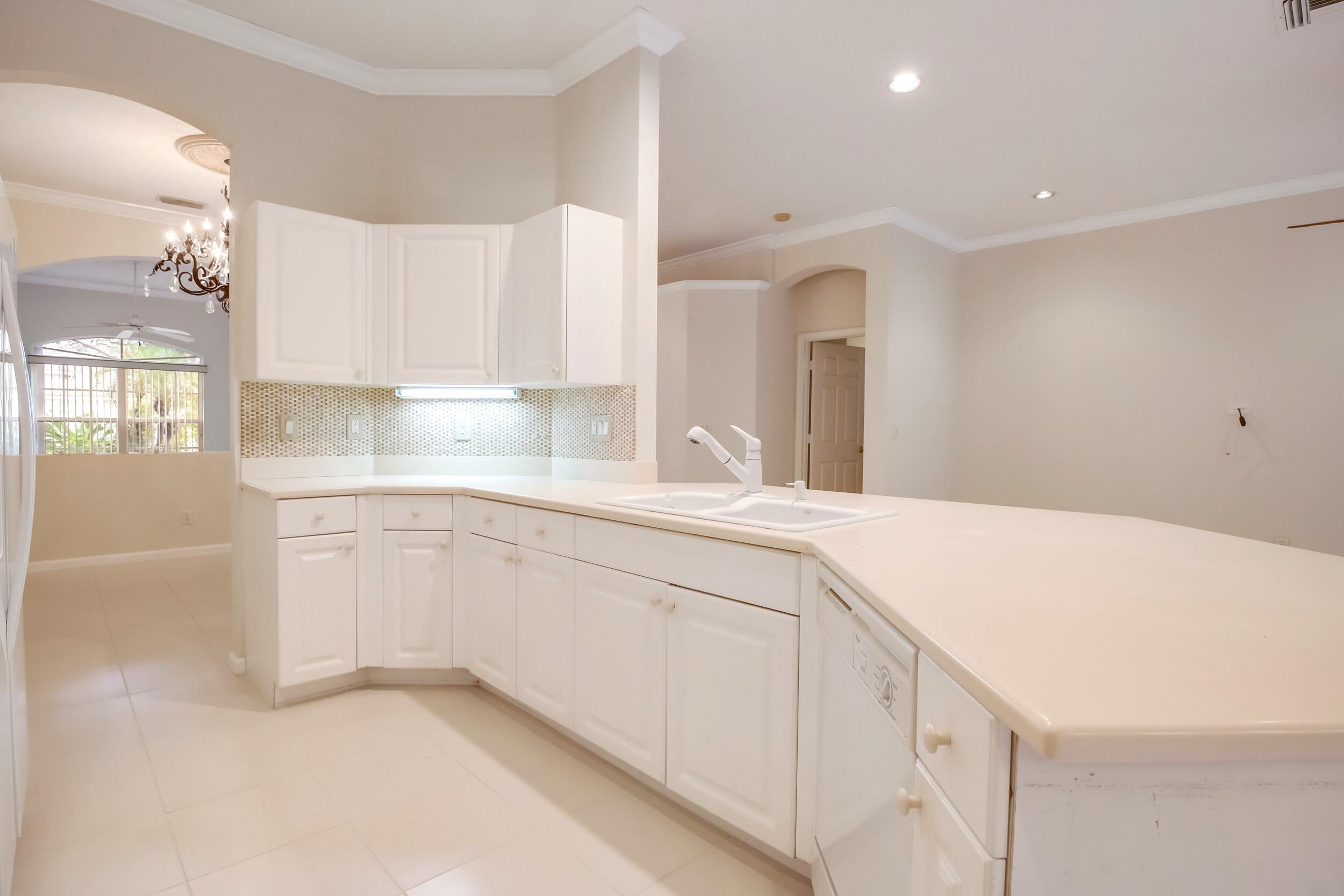7900 Rockford Road Boynton Beach, FL 33472 - Photo 15 of 52 7900 Rockford (12)