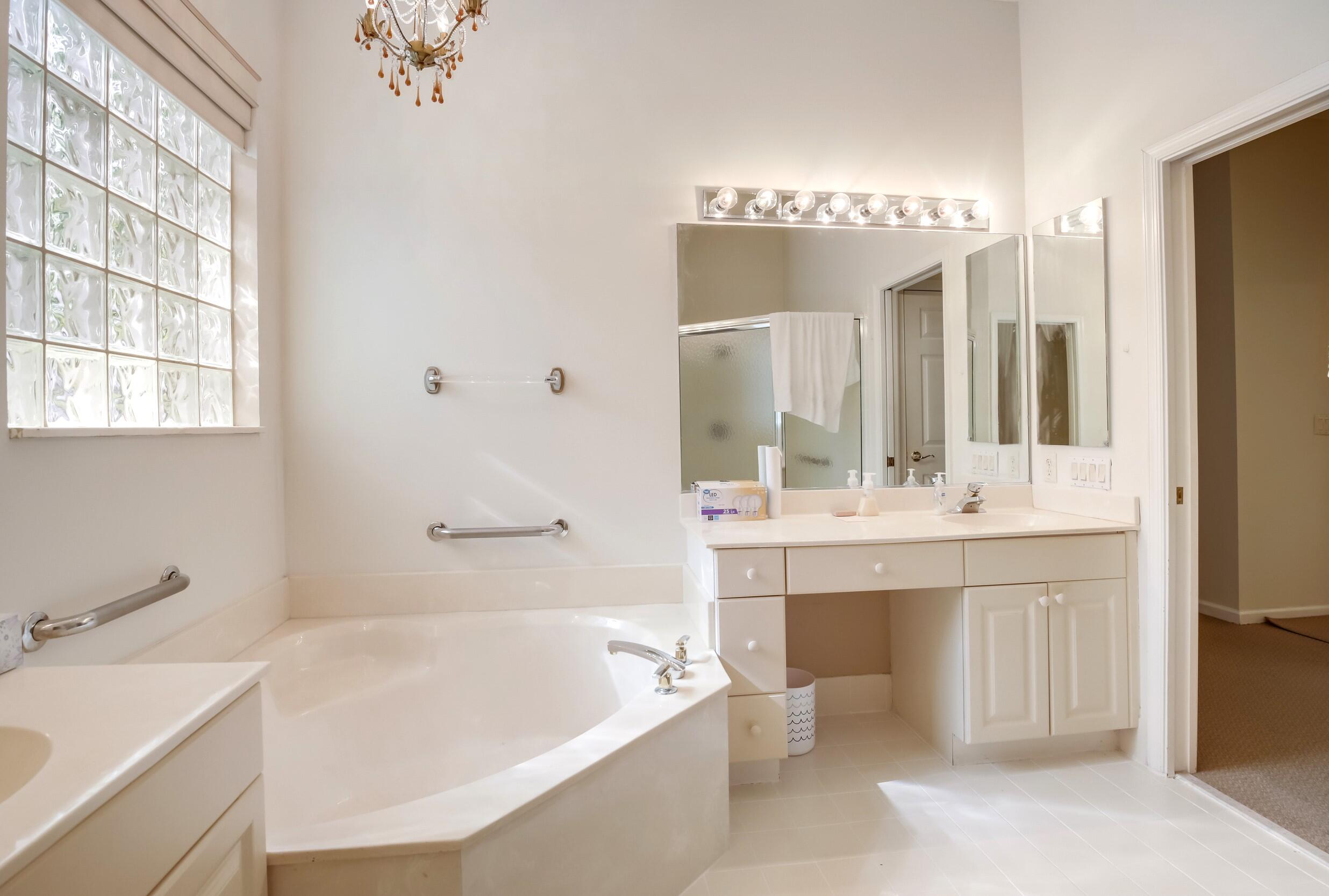7900 Rockford Road Boynton Beach, FL 33472 - Photo 18 of 52 7900 Rockford (16)
