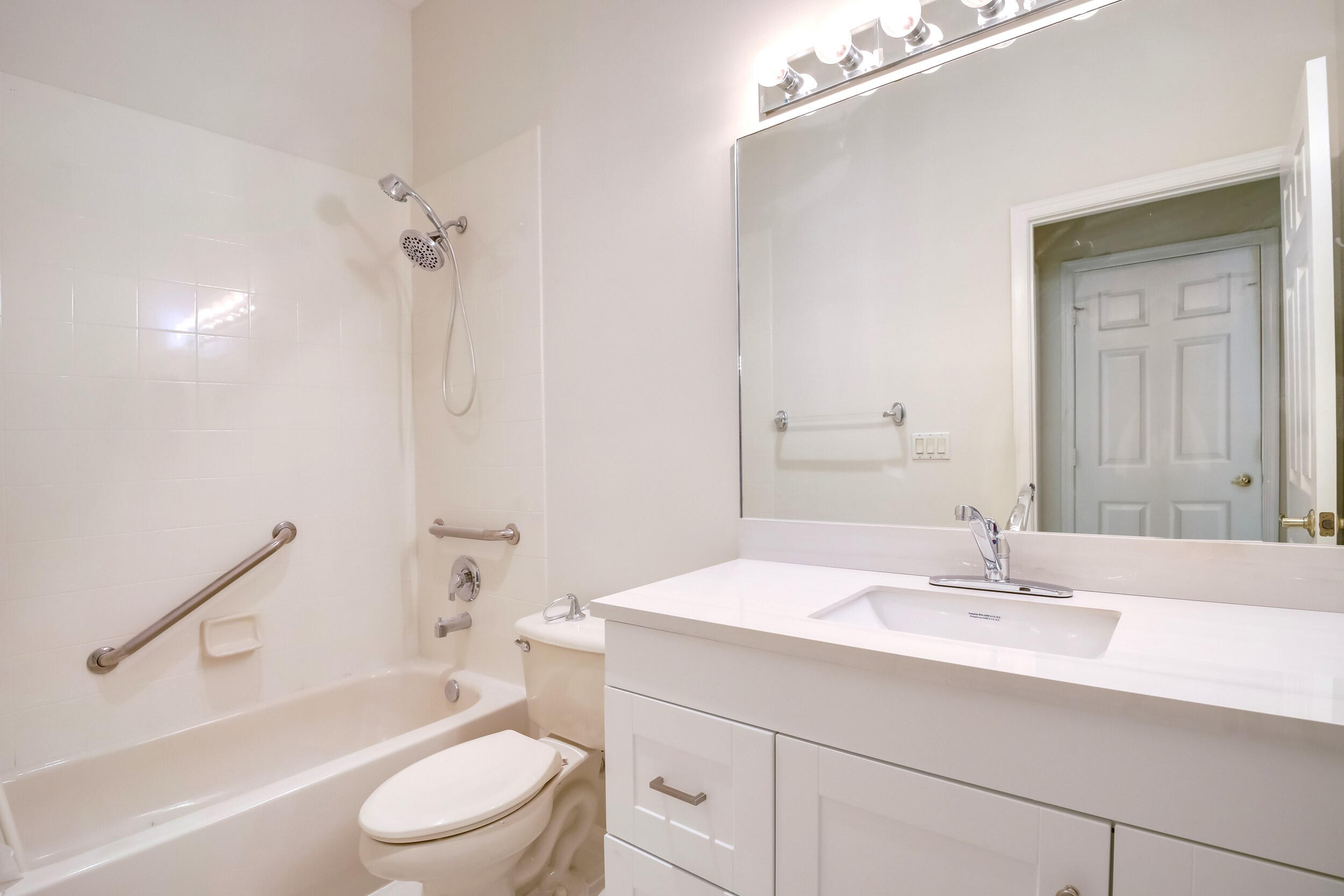 7900 Rockford Road Boynton Beach, FL 33472 - Photo 26 of 52 7900 Rockford (23)