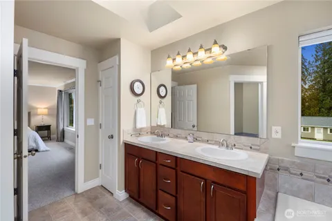 $945,000 | 3407 264th Street Northeast, Arlington, WA 98223