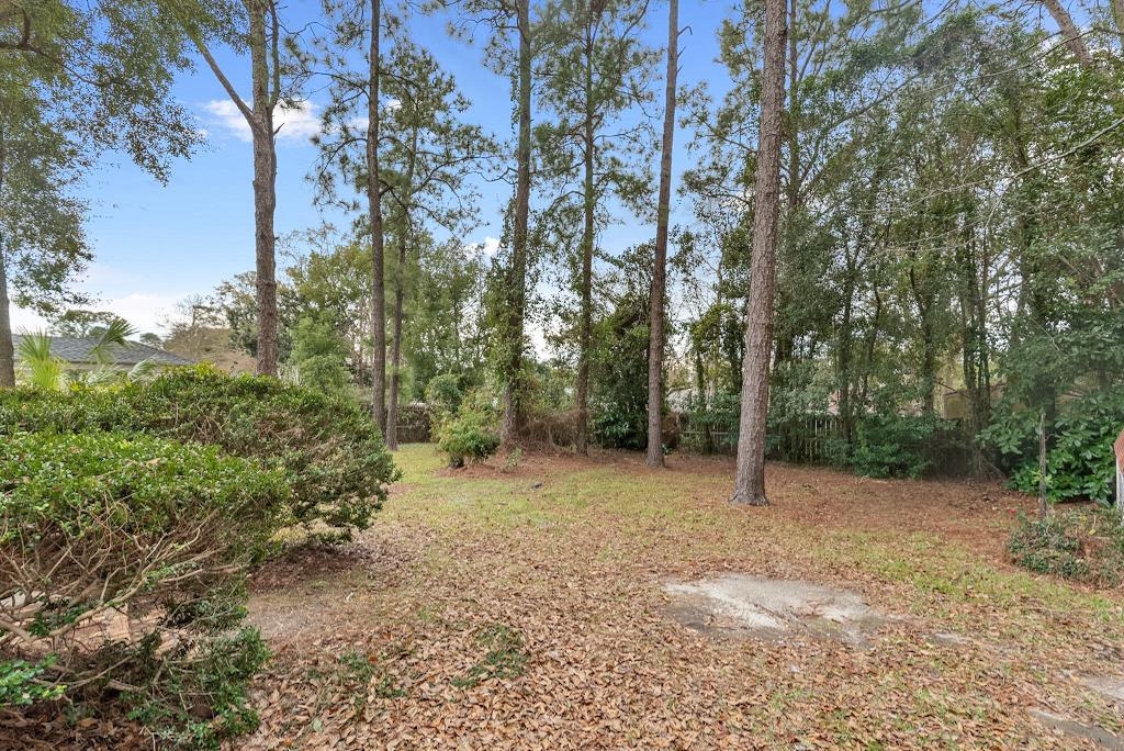 554 Stuart Street Daphne, AL 36526 - Photo 6 of 49 Yard