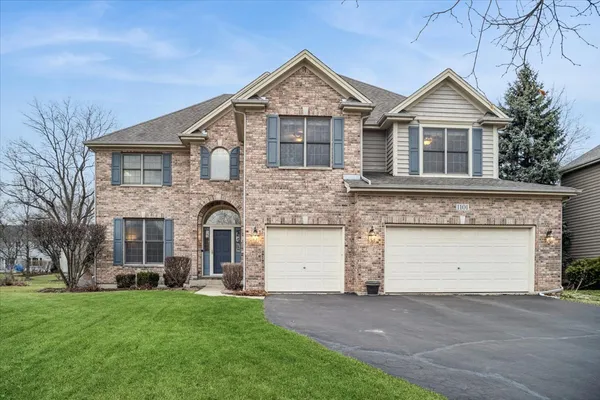 $750,000 | 1101 King Edward Avenue, St. Charles, IL 60174