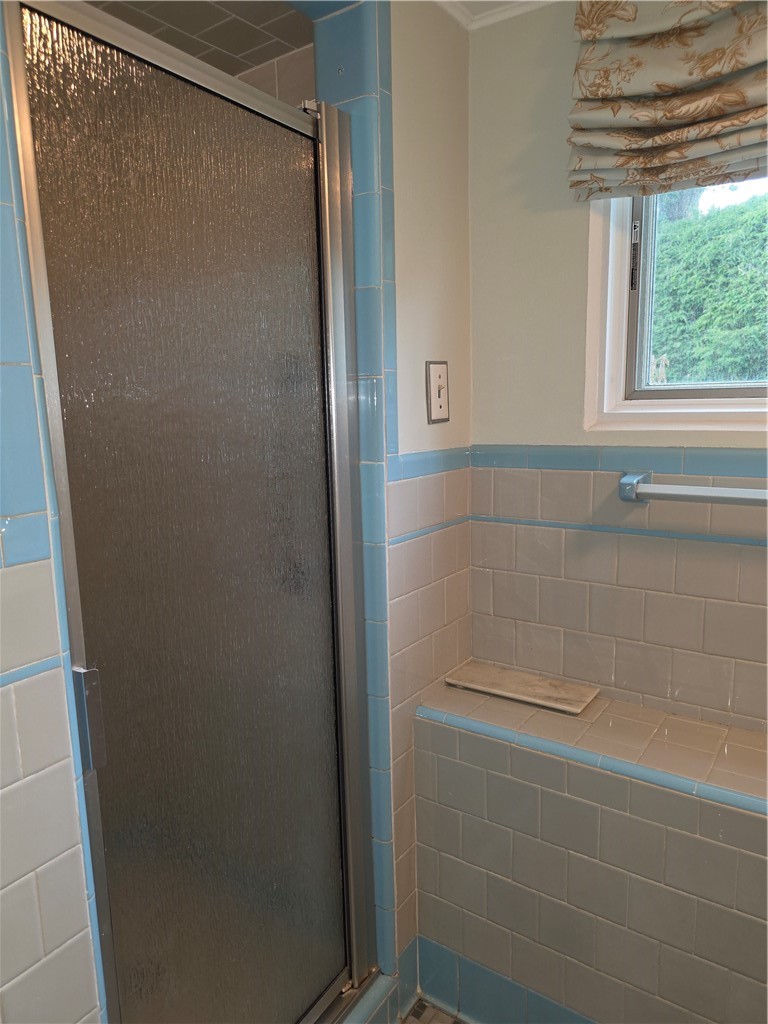 40 Russet Way Cranston, RI 02920 - Photo 27 of 35