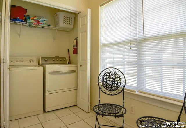 $1,800 | 161 Chapel Hill Circle, Unit 161, San Antonio, TX 78240