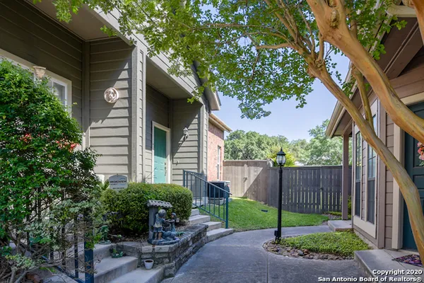 $1,750 | 161 Chapel Hill Circle, Unit 161, San Antonio, TX 78240