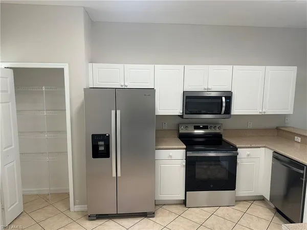 $2,500 | 14784 Pinnacle Place, Unit 60, Naples, FL 34119