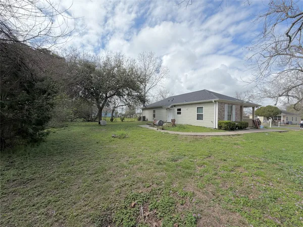 $189,900 | 6713 Woodrow Street, Texas City, TX 77591