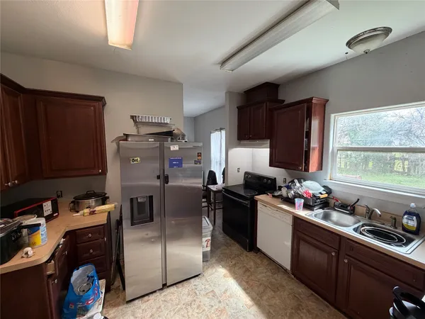 $189,900 | 6713 Woodrow Street, Texas City, TX 77591