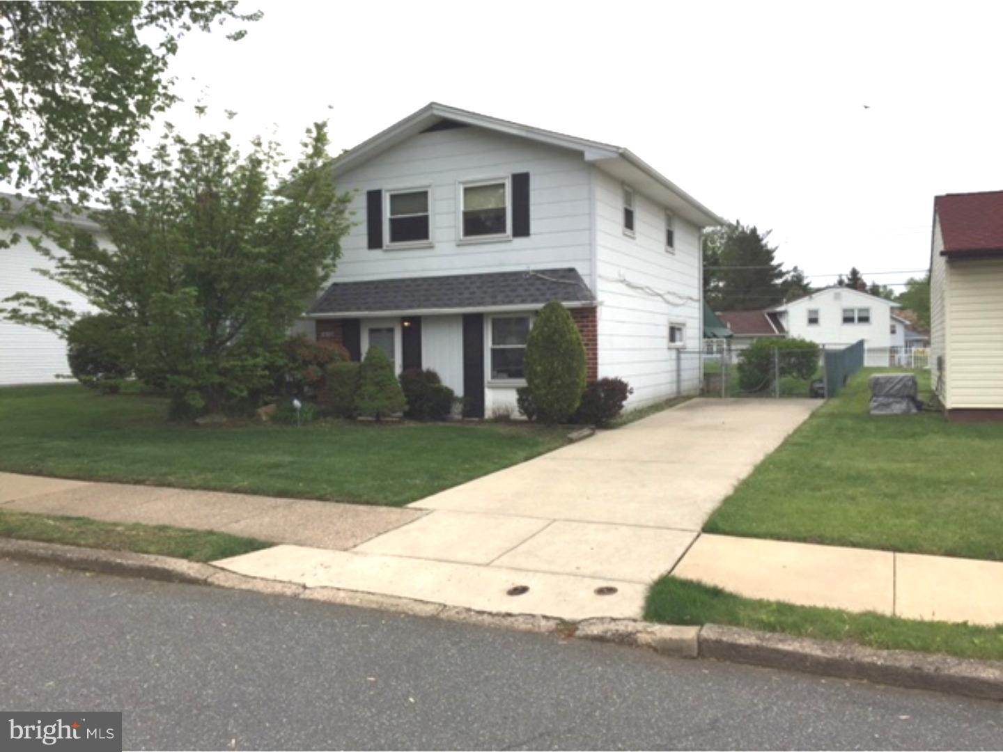1028 Alpena Road Philadelphia, PA 19115 - Photo 2 of 20 Exterior