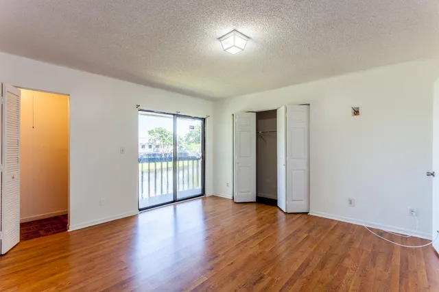 $2,000 | 3403 Poolside Drive, Greenacres, FL 33463