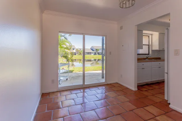 $2,000 | 3403 Poolside Drive, Greenacres, FL 33463