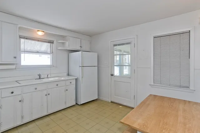 $199,900 | 54 Dudley Street, Springfield, MA 01129