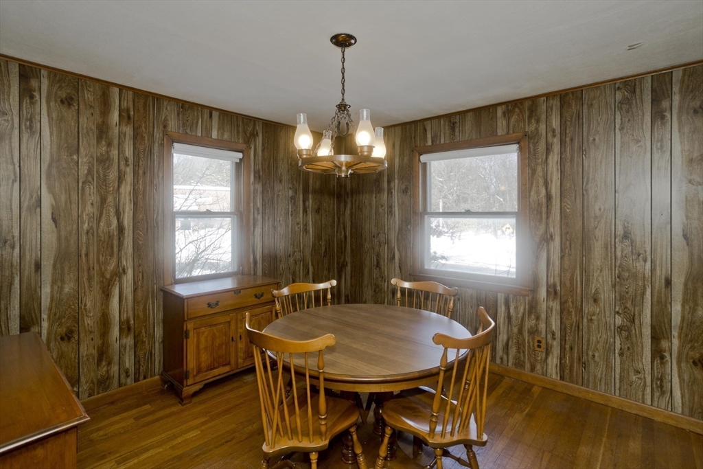 54 Dudley Street Springfield, MA 01129 - Photo 23 of 39