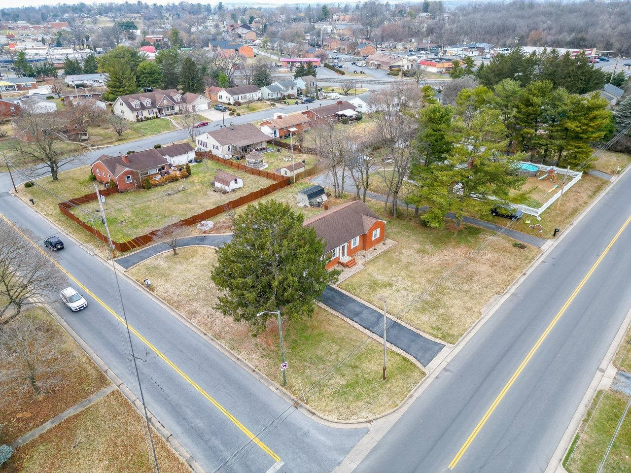 817 Country Club Road Harrisonburg, VA 22802 - Photo 45 of 49 Gallery Image 45