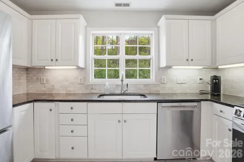 $365,000 | 9026 St Pierre Lane, Charlotte, NC 28277