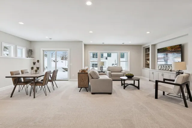 $1,511,309 | 599 Harbor Court, Shoreview, MN 55126