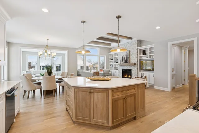 $1,511,309 | 599 Harbor Court, Shoreview, MN 55126