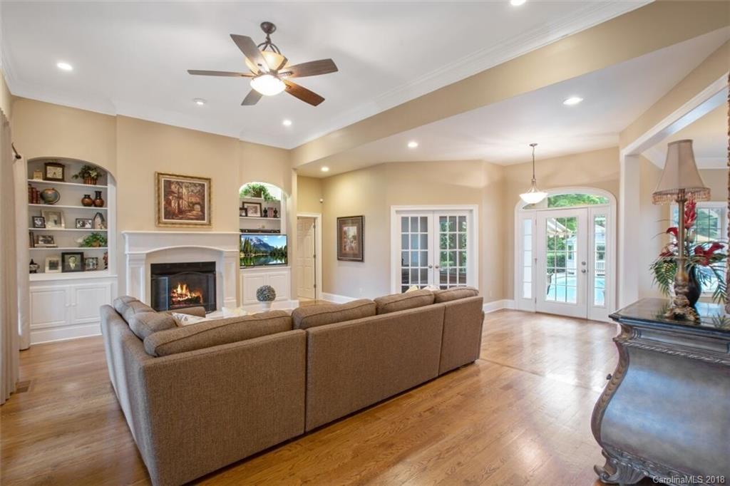 9151 Greenwood Road Terrell, NC 28682 - Photo 8 of 36 Gallery Image 8