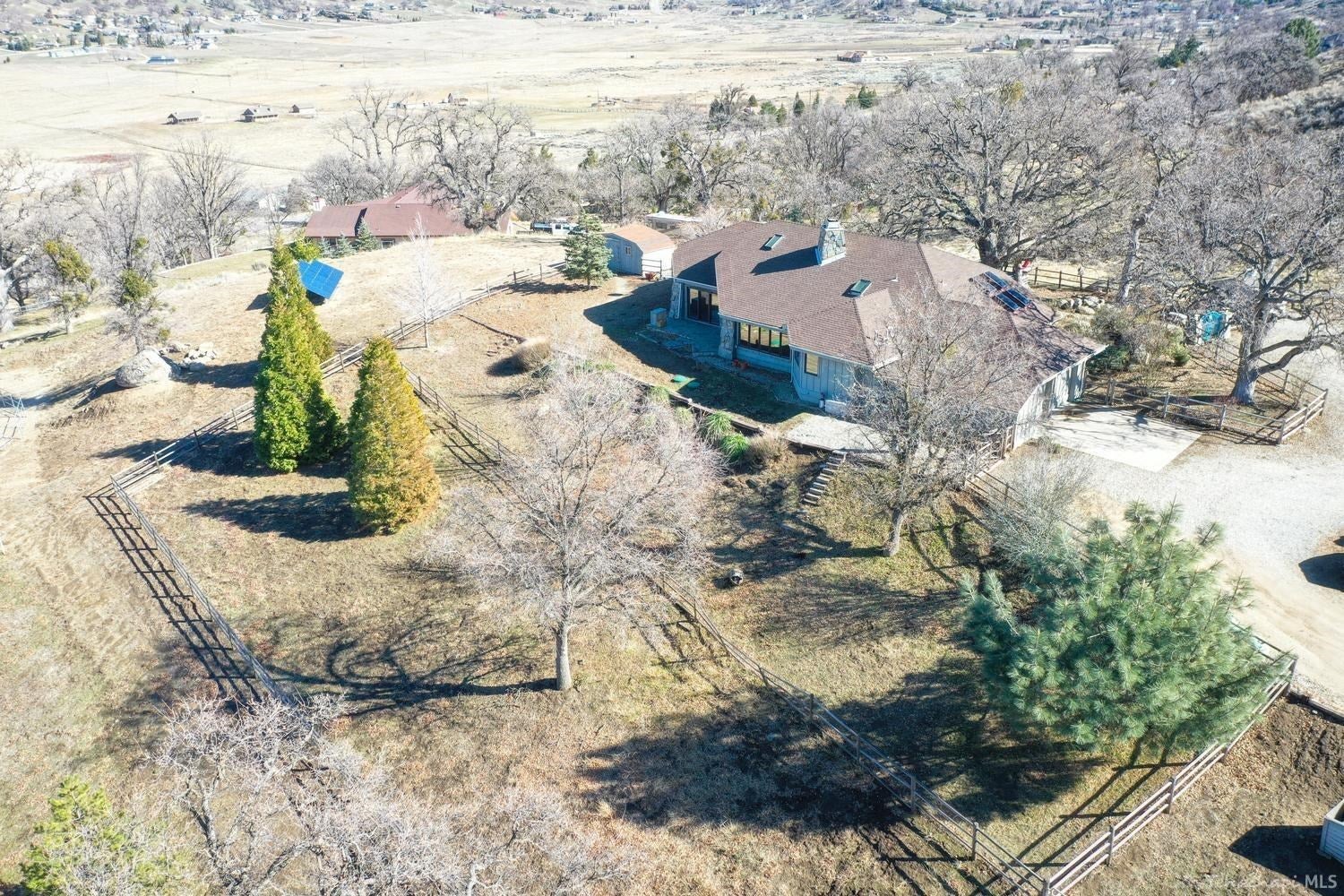 28250 Cumberland Road Tehachapi, CA 93561 - Photo 66 of 68 Gallery Image 66