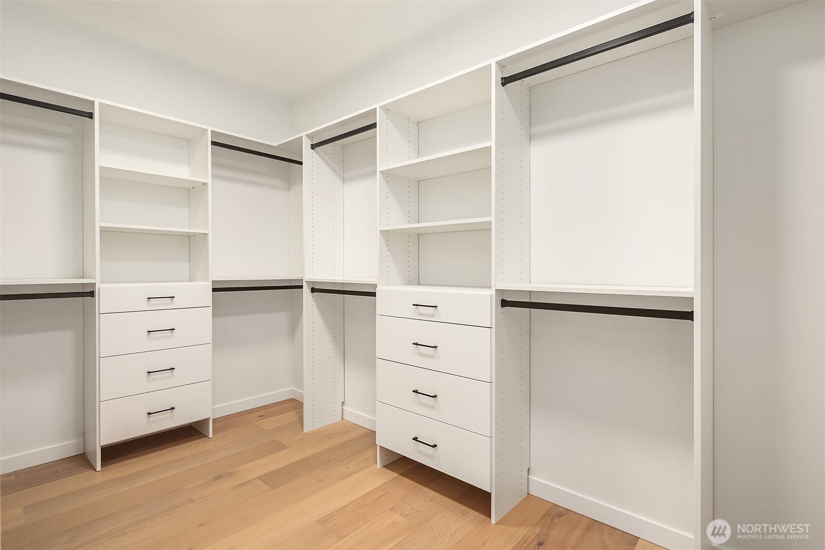 6214 40th Avenue Northeast Seattle, WA 98115 - Photo 22 of 40 a view of an empty walk in closet