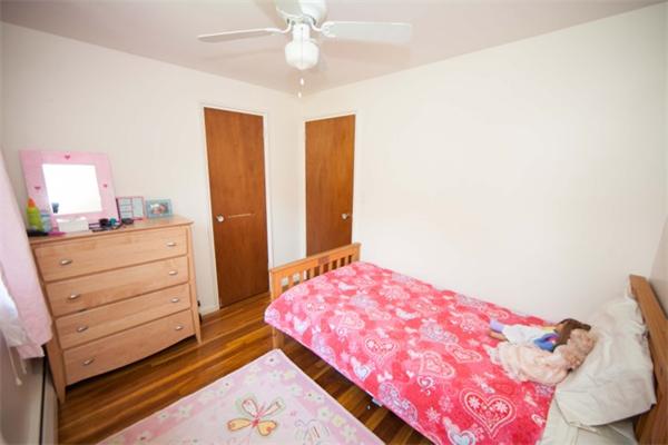 29 Robinson Road Woburn, MA 01801 - Photo 6 of 11