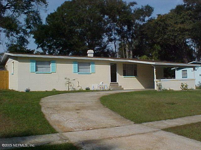 486 Sigsbee Road Orange Park, FL 32073 - Photo 1 of 15 Front of house